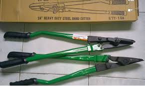KÉO CẮT ĐAI SẮT 24