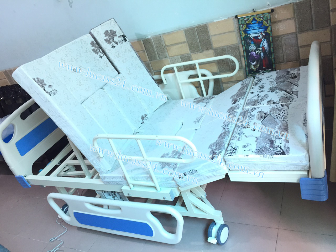 Giường lucass Gb-4 chính hãng