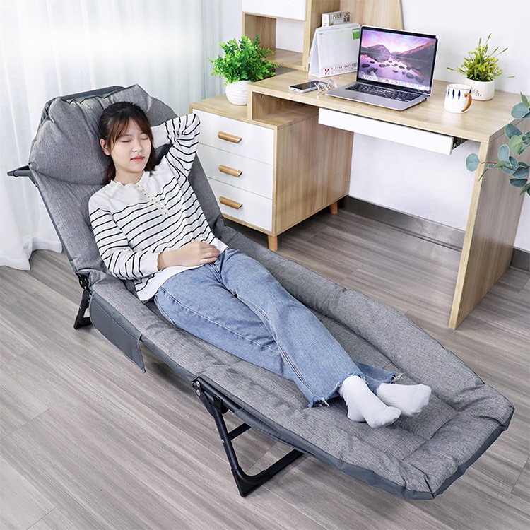 Vì sao nhà có người già chúng ta cần mua giường y tế để chăm sóc cho người già?