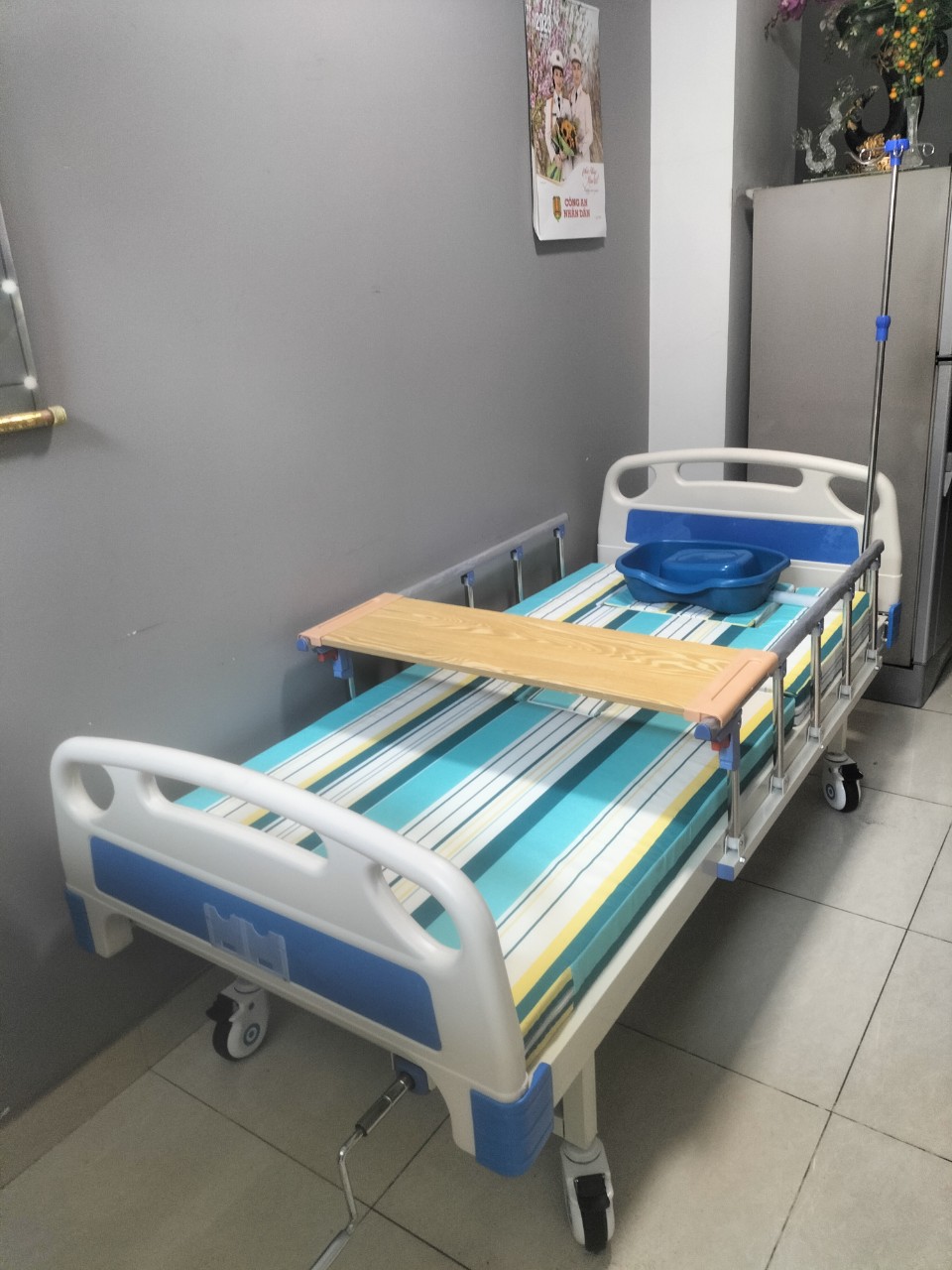 Cữa hàng giường y tế giá rẻ tại quận 2 giá tốt
