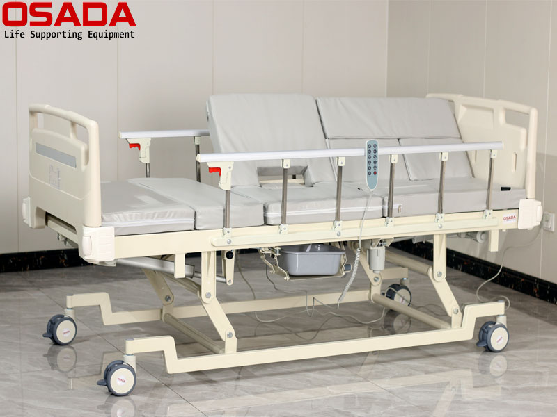 Giường người già